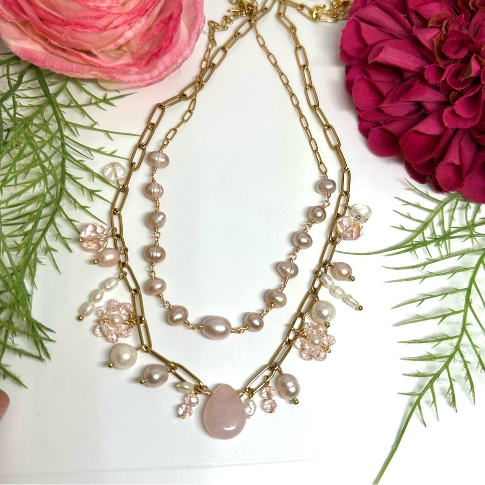 NEW⚜️Rose Quartz Freshwater Pearl & Crystal Flower Charm Necklace - Picture 8 of 8